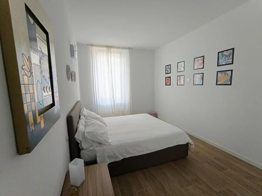 One-Bedroom House — La Casa di Alice in Centro