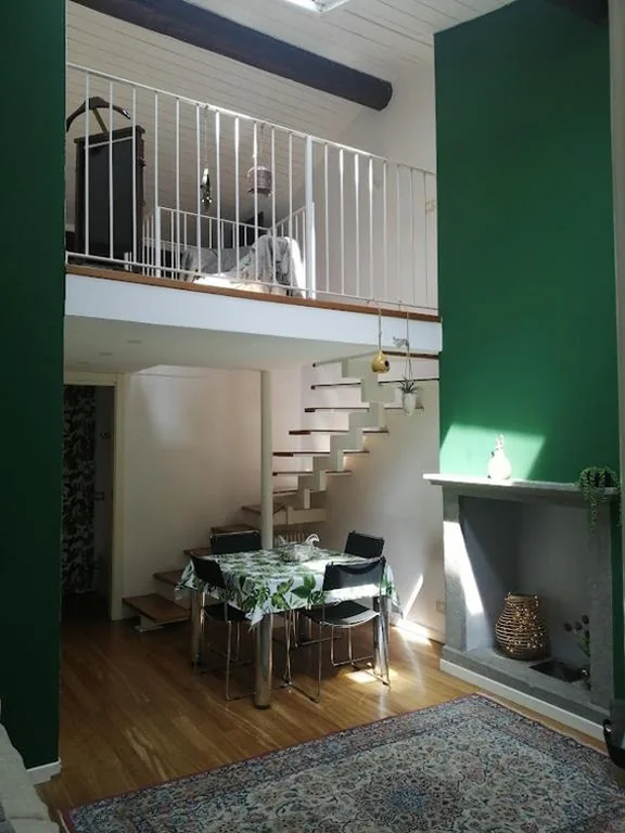Casa con 1 Camera da Letto — La Fiascona, grazioso monolocale soppalcato, Bergamo centro