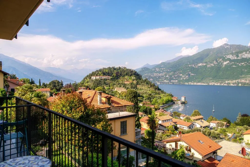 One-Bedroom House — OLIVE TREE LAKE VIEW APARTMENT