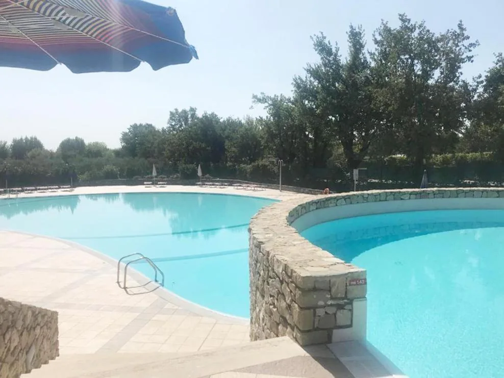 Casa con 1 Camera da Letto — The Artist – Apartments with Private Garden in Residence with Pool