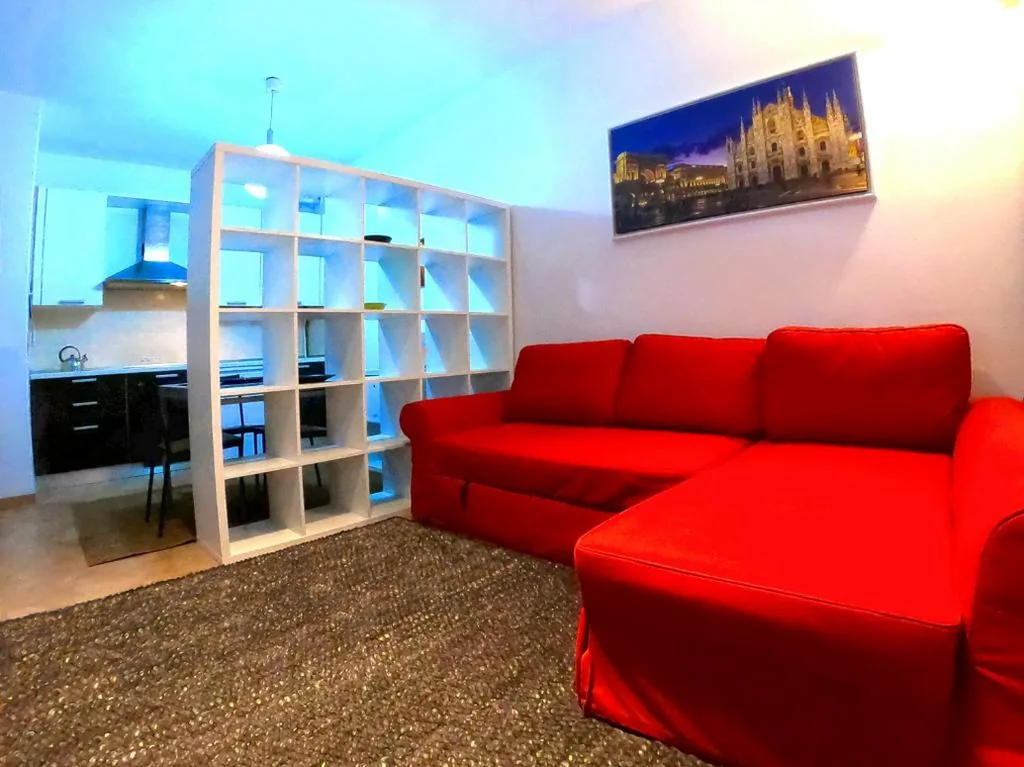 House with 2 Bedrooms — L’ appartamento sul Naviglio