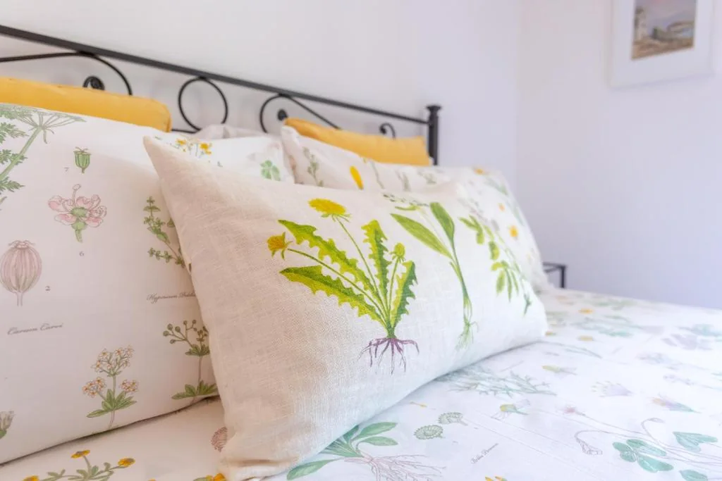House with 2 Bedrooms — Luisa’s House Bellagio