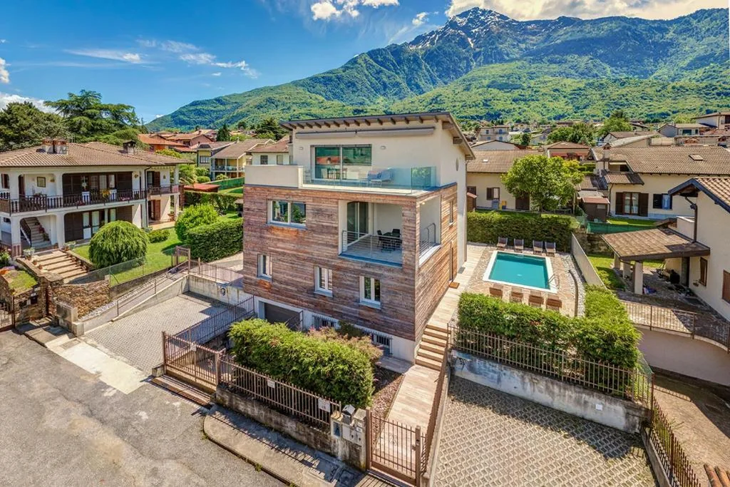 Casa con 7 Camere da Letto — Villa Family with pool and amazing panoramic penthouse