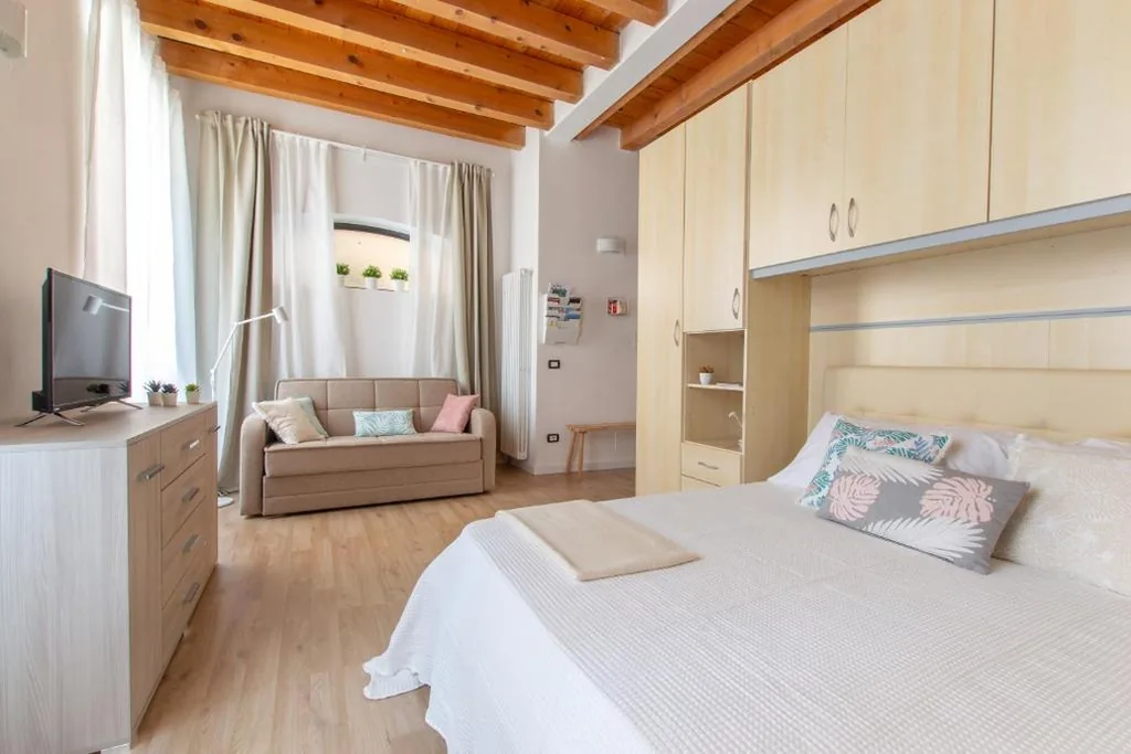 Holiday Home — Foresteria della Corte