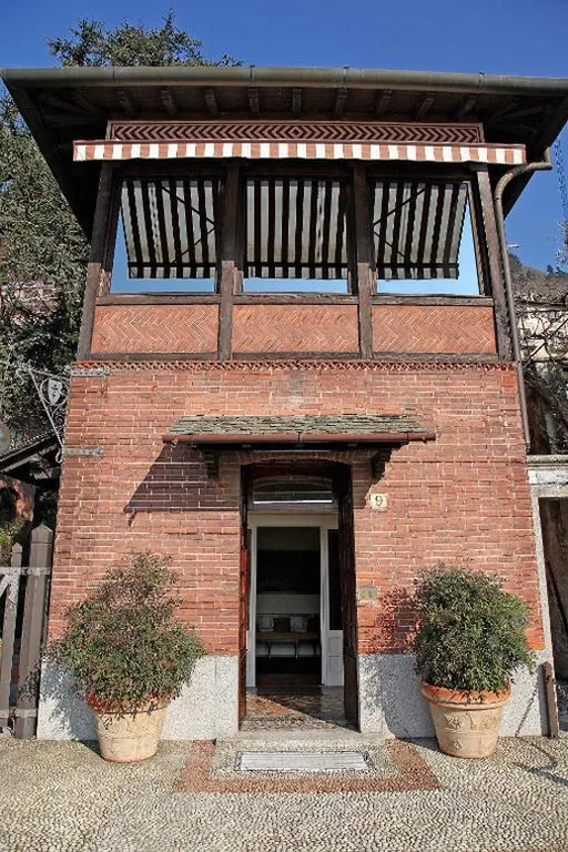 Casa Vacanze — Lake View 9