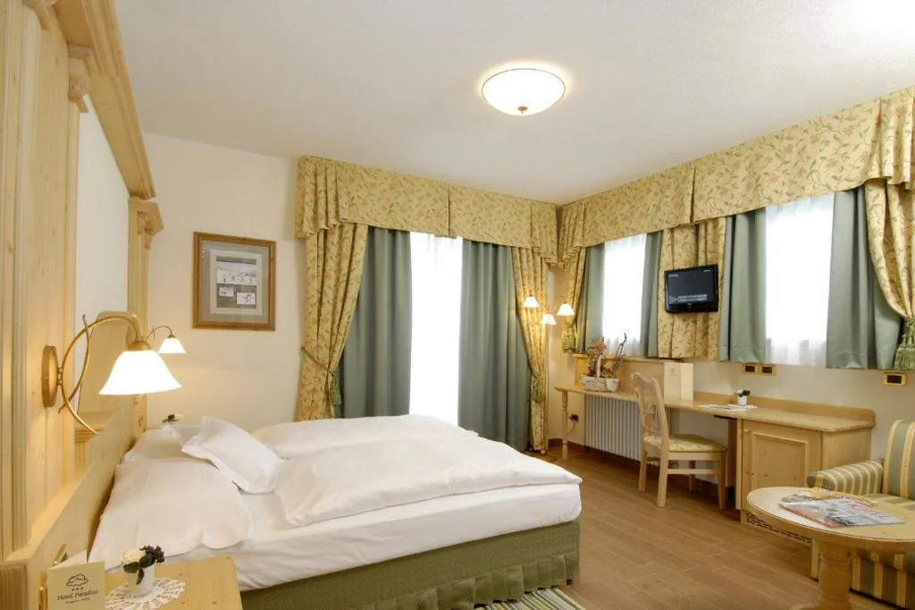 Superior Chalet with Terrace — Paradise Lodge