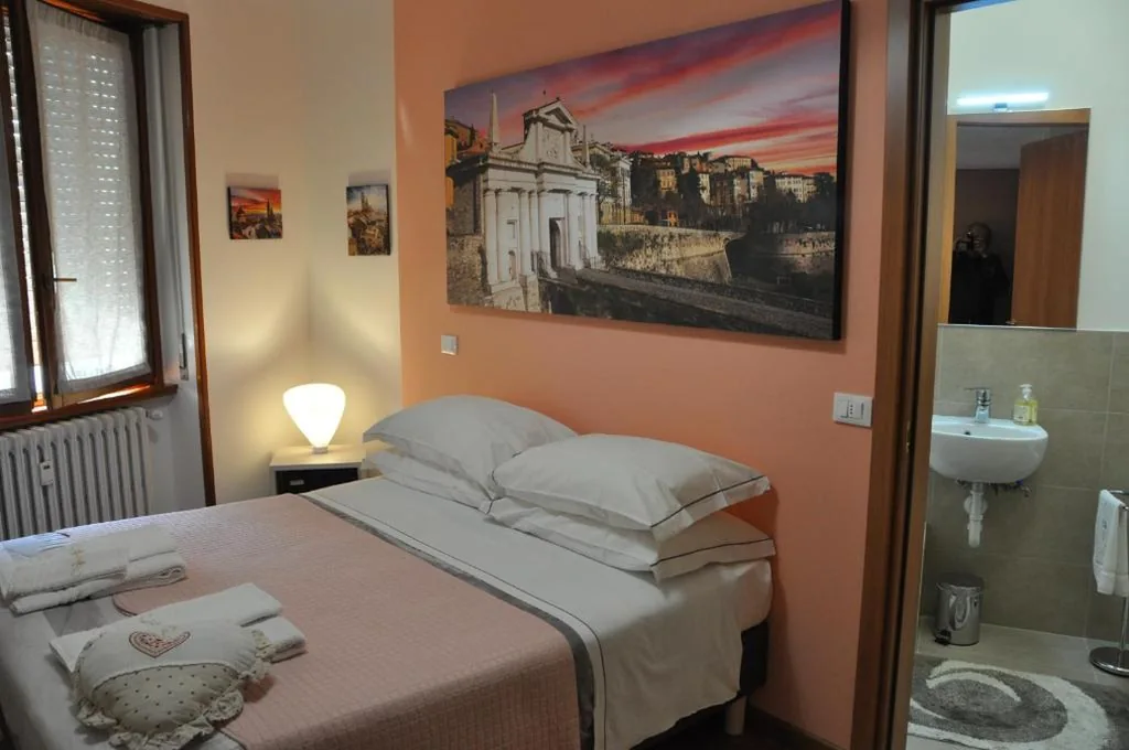 CityWalls Guest House Bergamo — foto 6