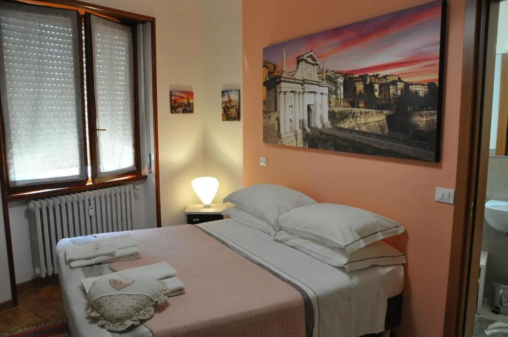 CityWalls Guest House Bergamo — foto 7