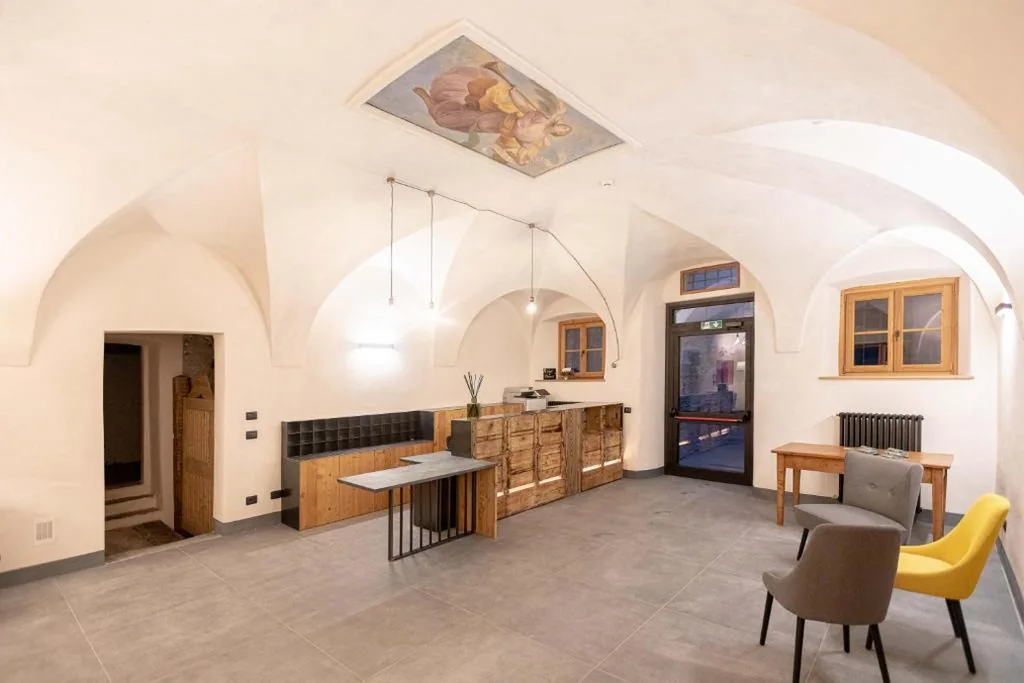 Curt di Clement Eco Mobility Hotel