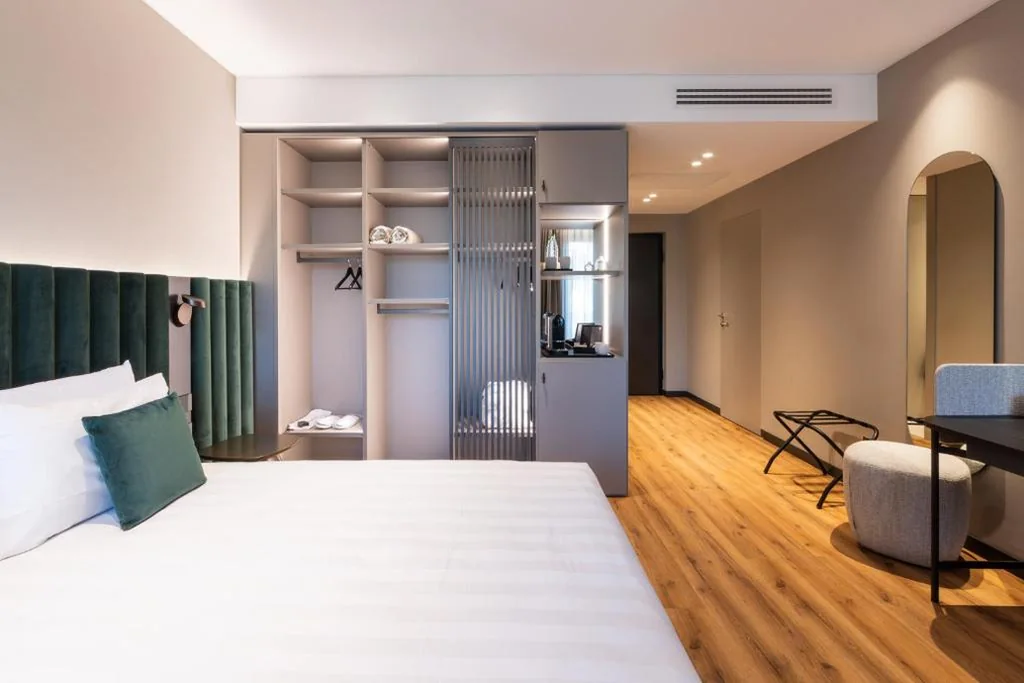 Deluxe Premium Double or Twin Room with Garden View — Como Hills