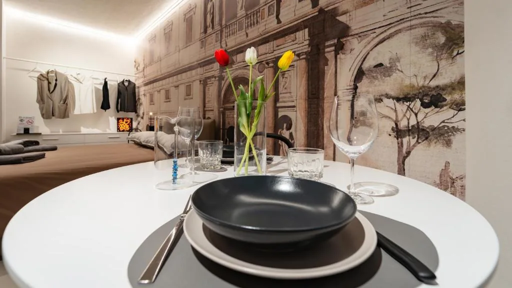 DOMUS 1435 – Iconic Suites in Centro — foto 5