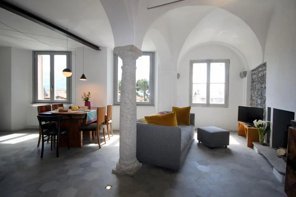 Due Colonne – Menaggio by LoveComo