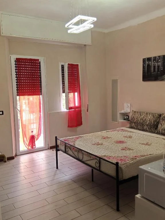 Eros casa