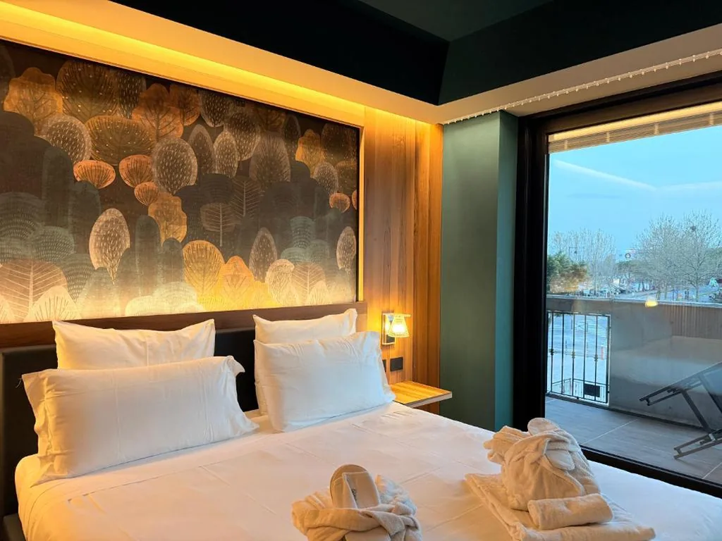 Executive Double Room with Balcony - Second Floor — Alevic Hotel Sirmione