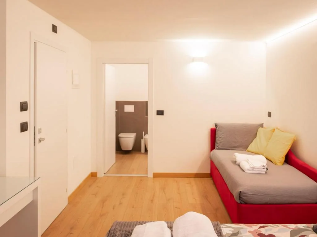 Foresteria Dambro rooms -2 Min walk to Bernina Express — foto 3