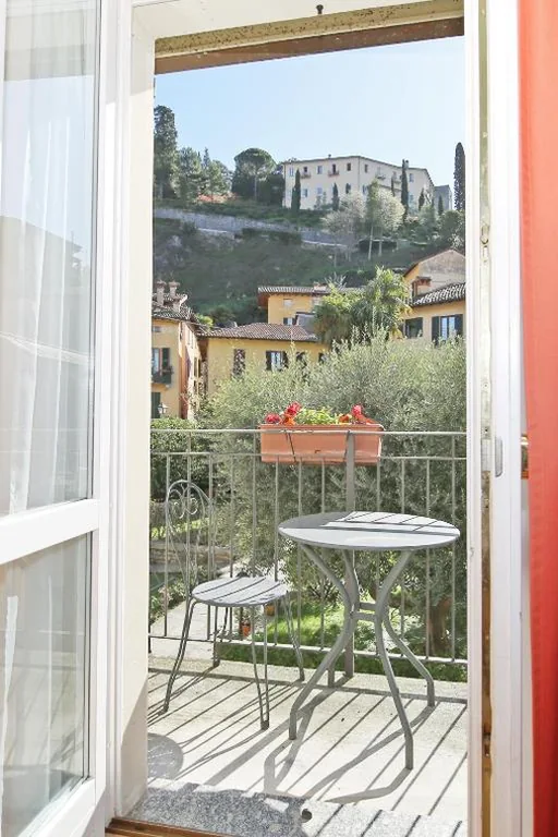 Large 1-Bedroom Apartment — Residence la Limonera