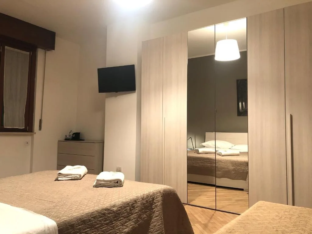 Guest House Brianza Room — foto 3