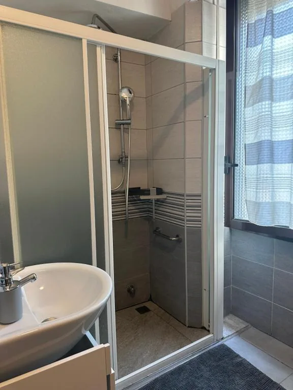 Guest House Brianza Room — foto 7