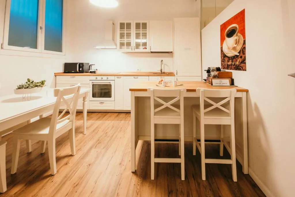Guest House Casa De Amicis – Lakeside L&B
