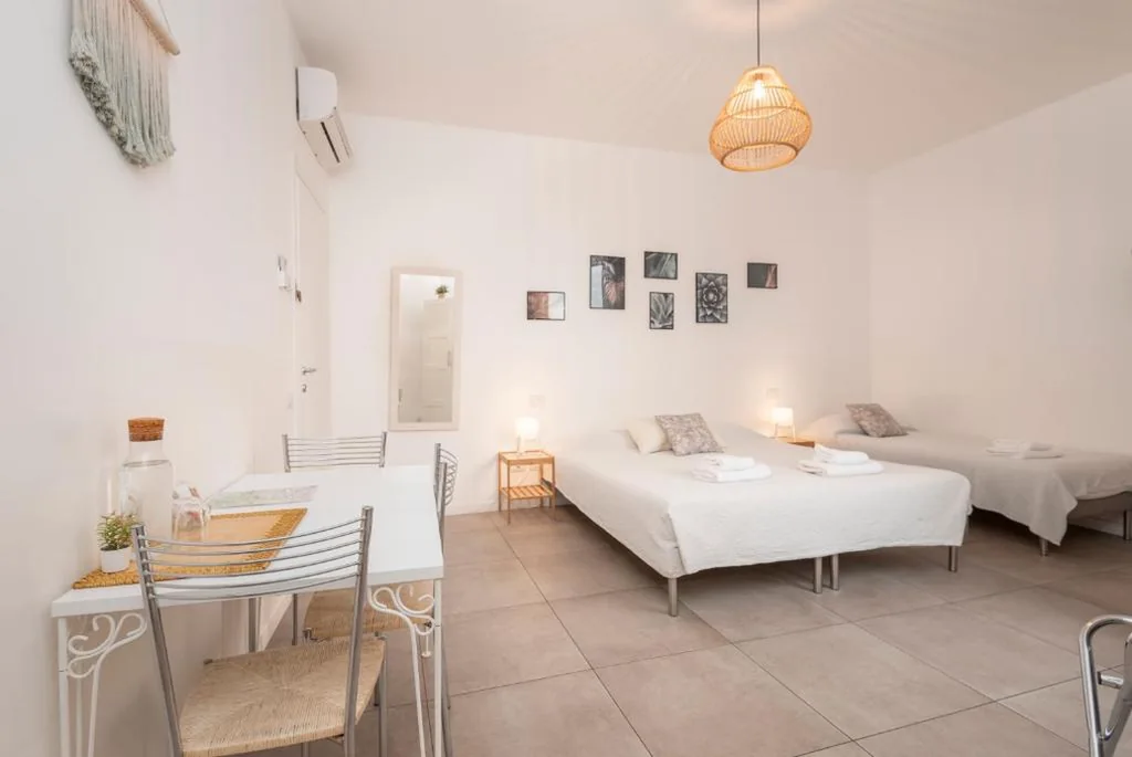 Guesthouse Tree Rooms Modern