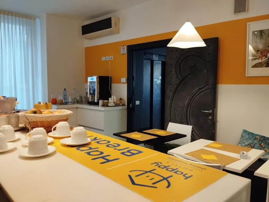 Happy Hotel Atelier Gardone Vittoriale — foto 6