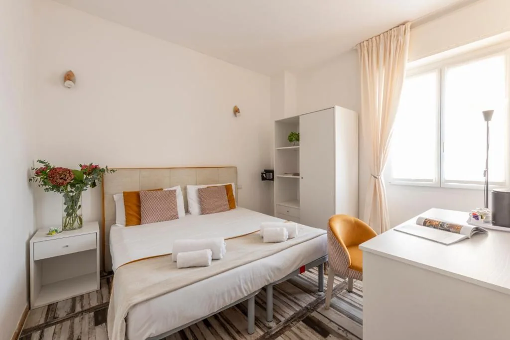 Home Flowers Milano