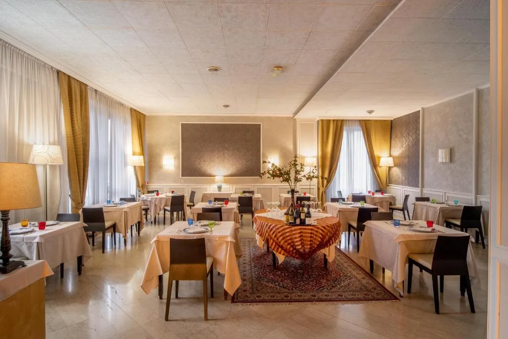 Hotel Ambasciatori — foto 4