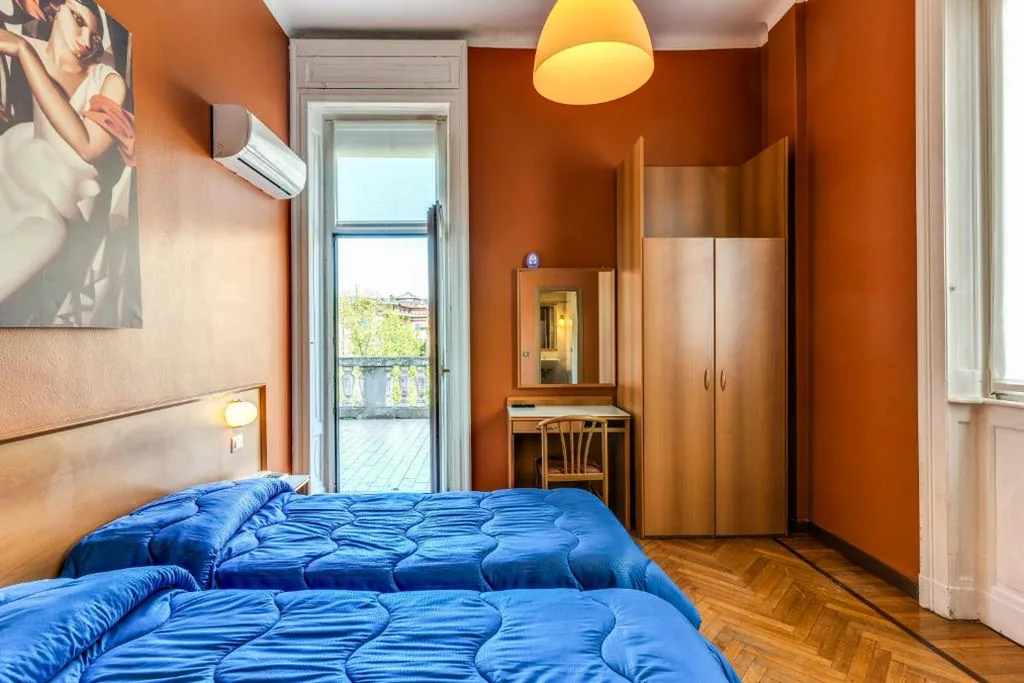 Hotel Apollo