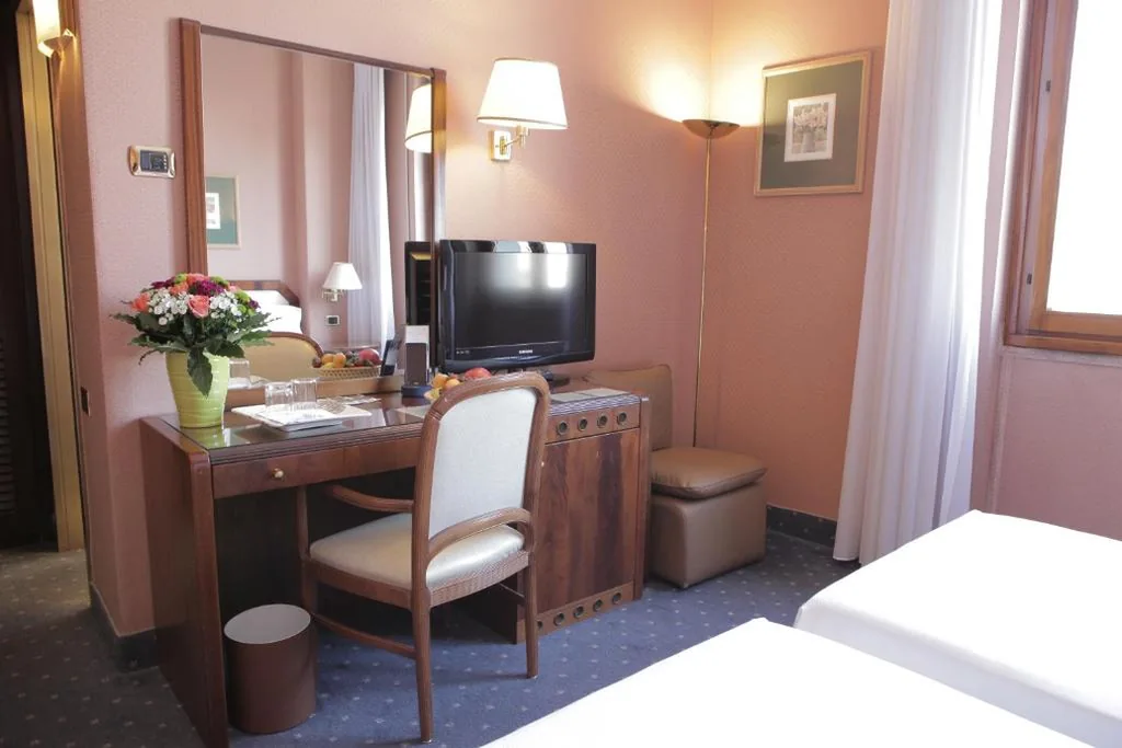 Hotel Bristol — foto 4