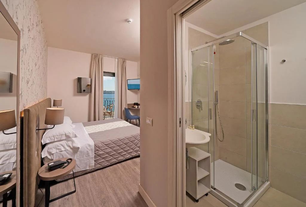Hotel Du Lac Gardone Riviera — foto 3