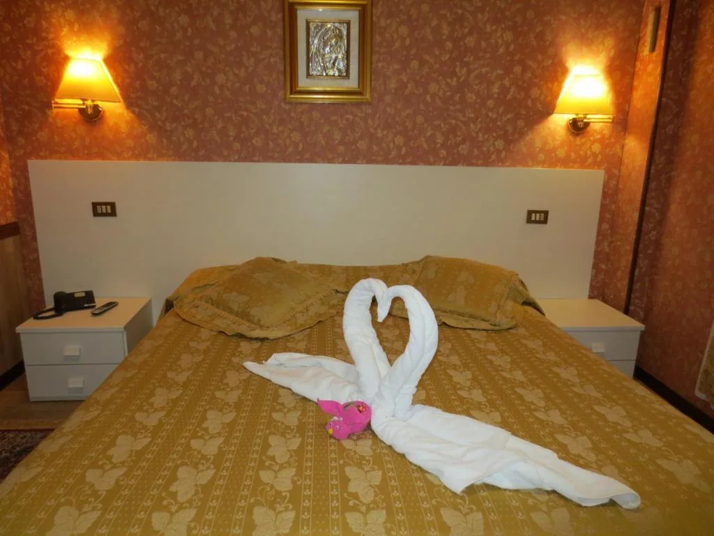 Hotel Italia City Center