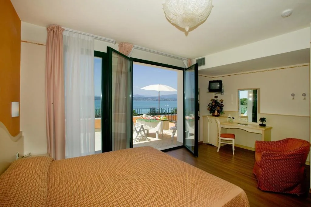 Hotel La Rondine
