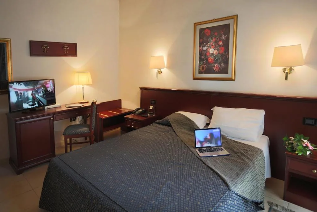Hotel Leonardo — foto 5