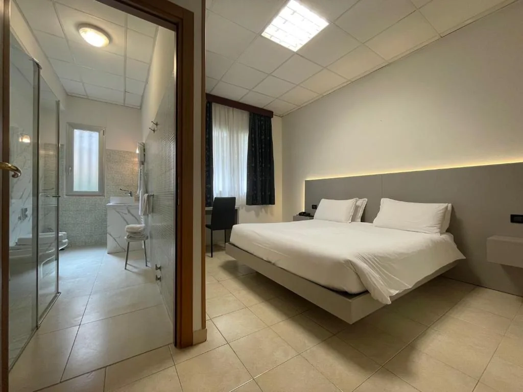 Hotel Leonardo — foto 7