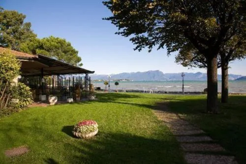 Hotel Lugana Parco Al Lago — foto 7