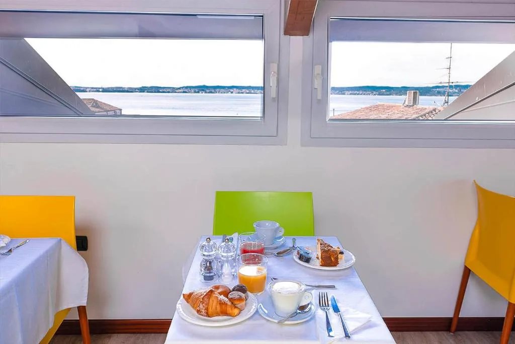 Hotel Mavino