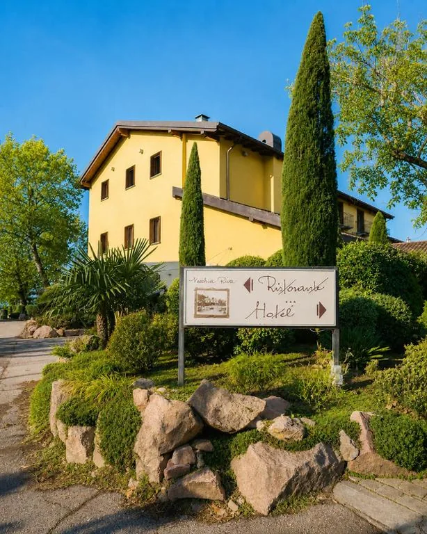 Hotel Ristorante Vecchia Riva