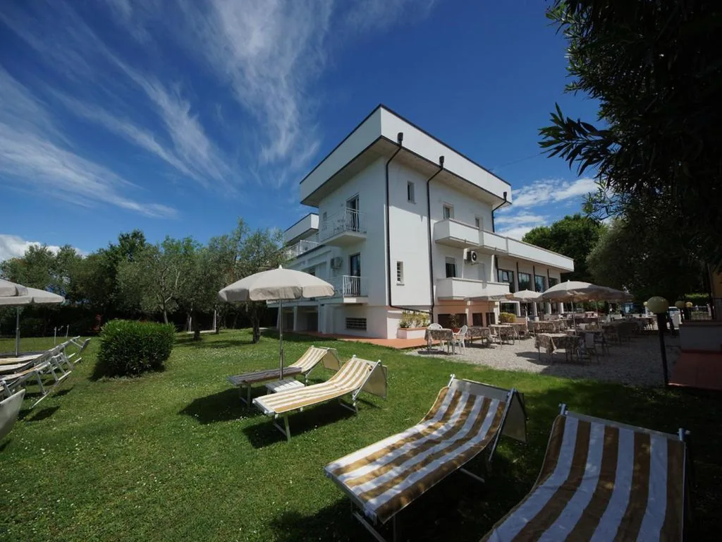 Hotel Saviola — foto 4