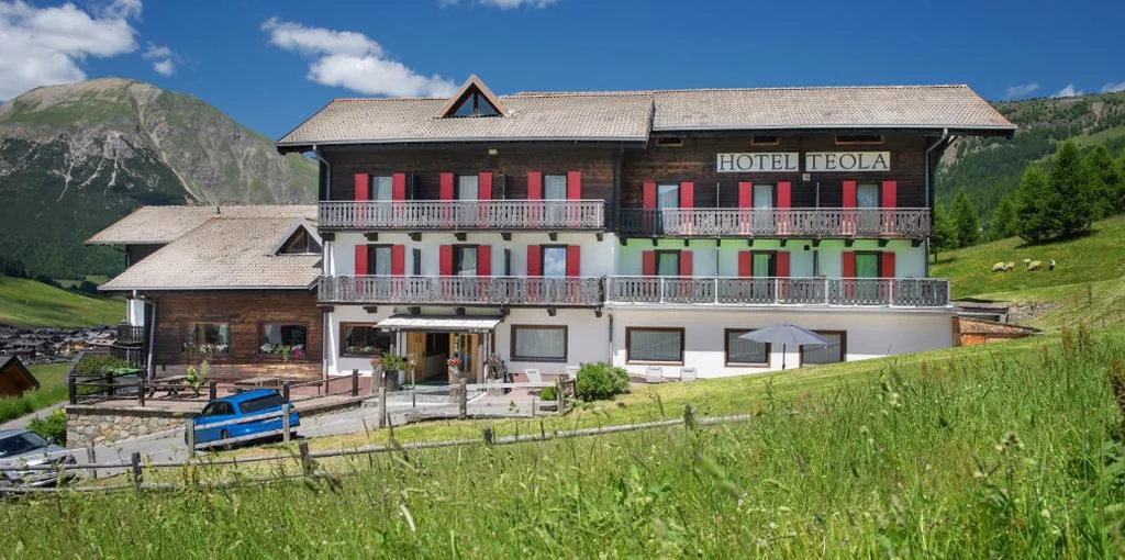 Hotel Teola