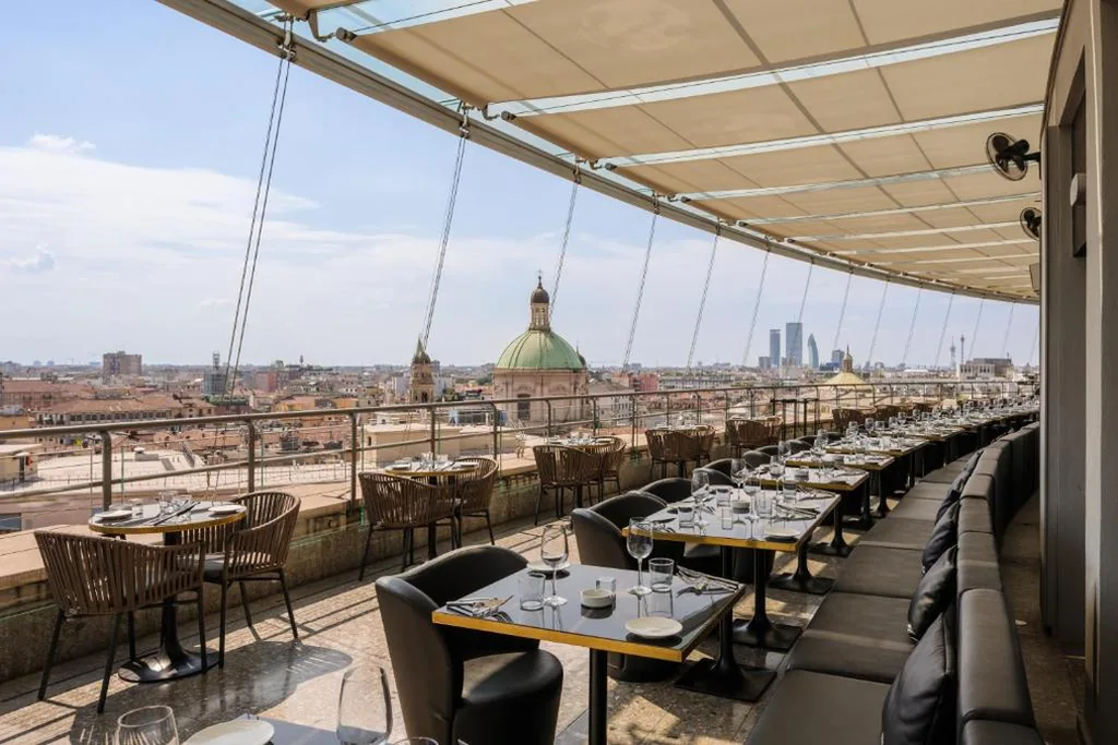 Hotel The Square Milano Duomo – Preferred Hotels & Resorts