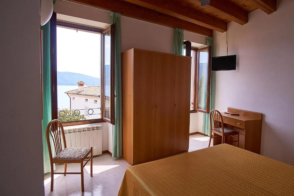 Hotel Tiziana Garnì — foto 4