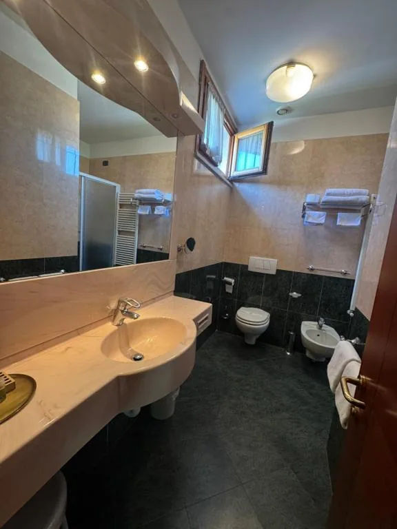 Hotel Valganna — foto 8
