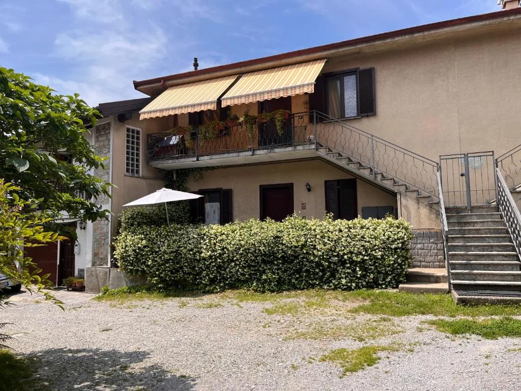 Il Cortile Como Single & Double Room in apartment NO HOTEL — foto 5