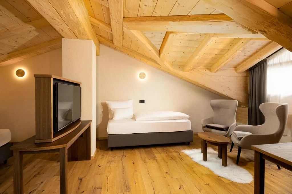 Junior Suite — Camino Rustic Chic Hotel