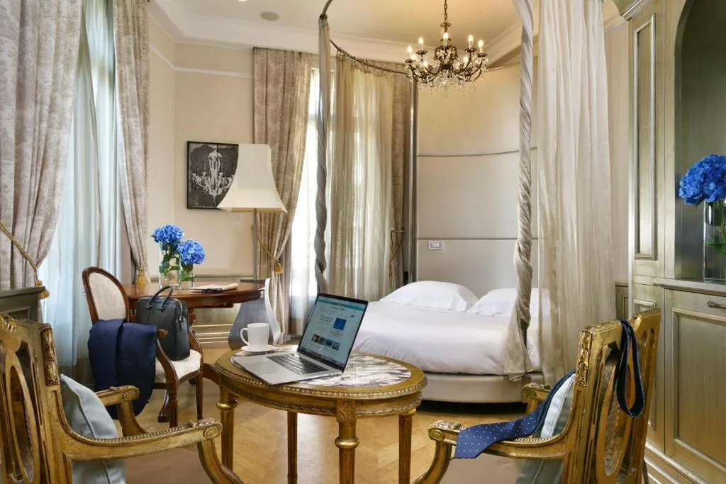 Junior Suite — Château Monfort – Relais & Châteaux