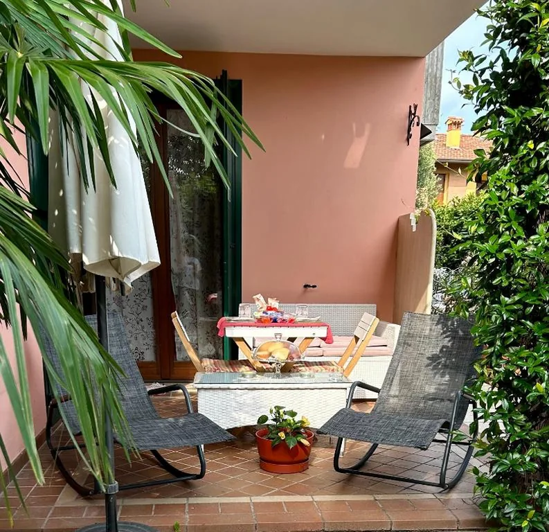 Junior Suite with Private Bathroom and Garden — B&B Garda 4U