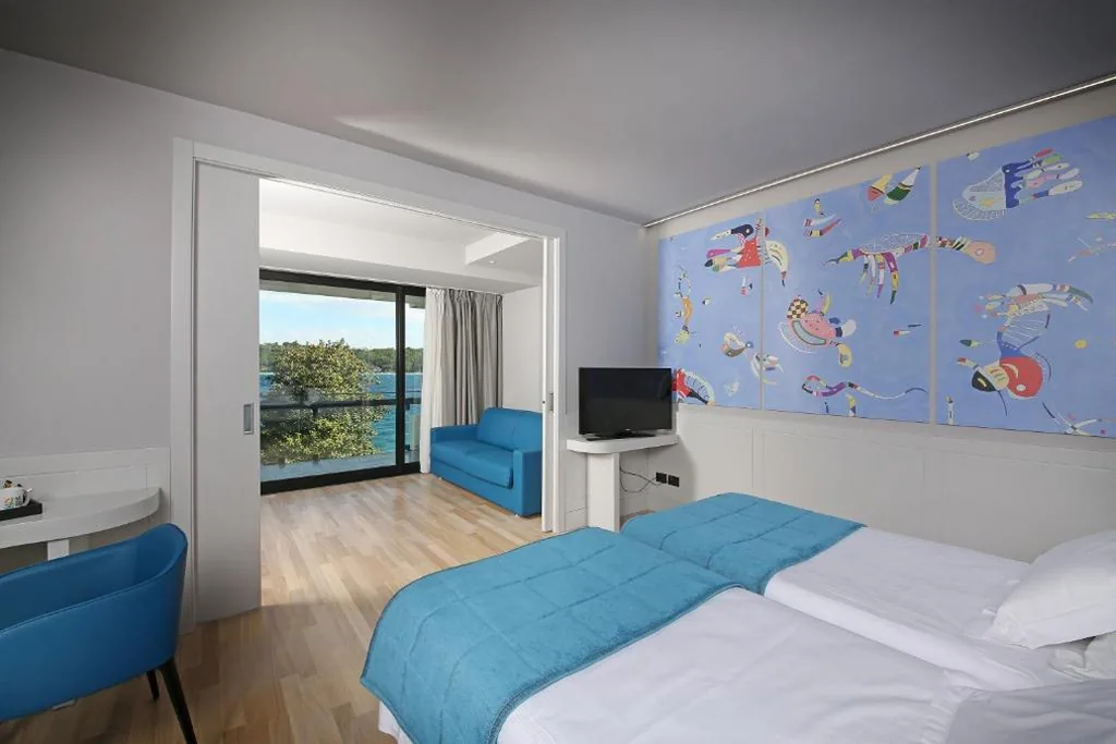 Junior Suite con Balcone e Vista Lago — Hotel Salò du Parc