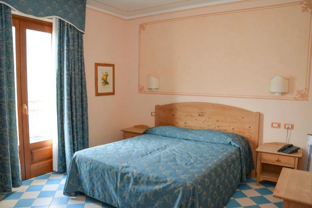 Junior Suite with Balcony — Hotel Locanda Ruscello Garnì