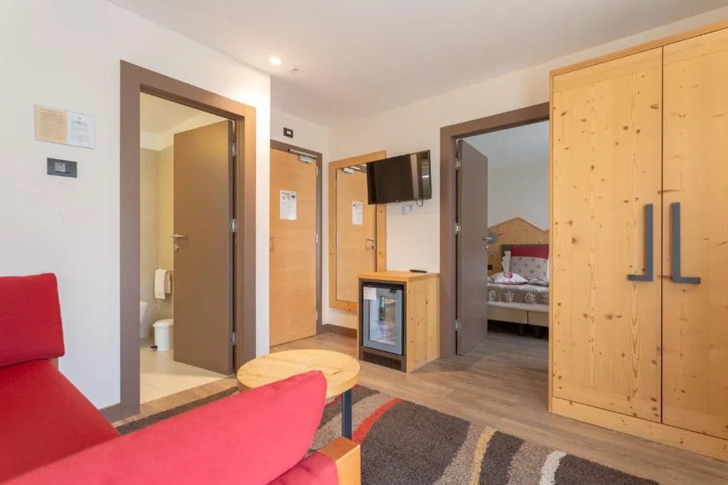Junior Suite con Balcone — Olimpia Hotel
