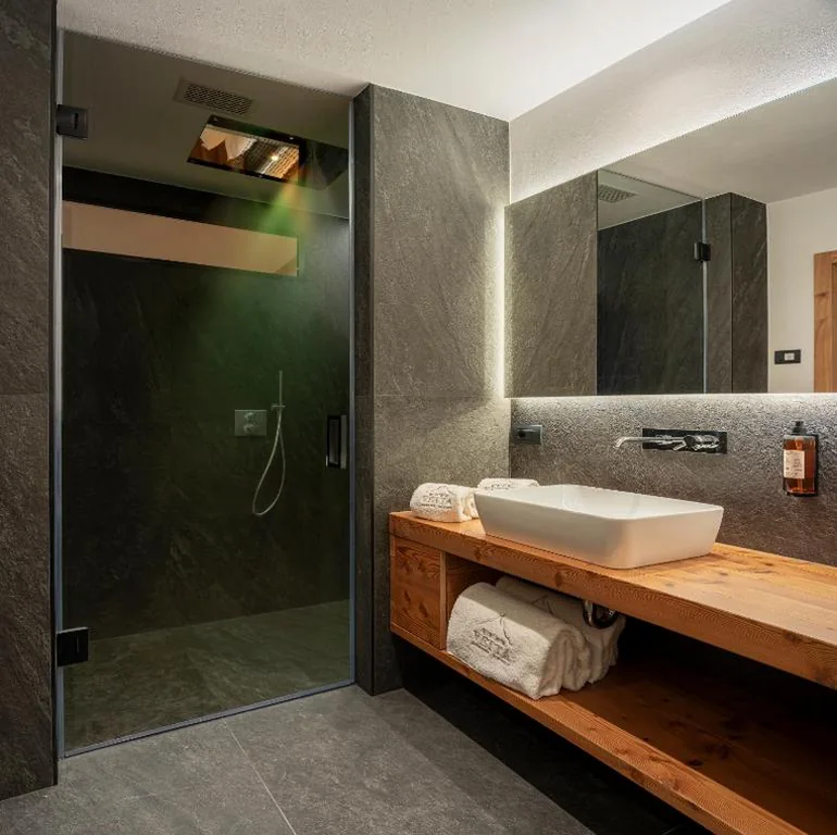 Junior Suite with Sensory Shower — Vetta Alpine Relax
